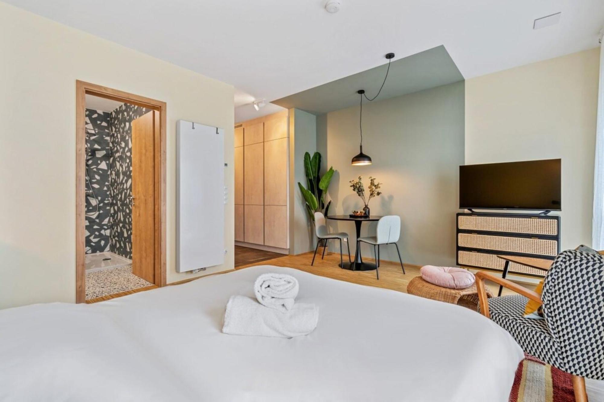 New Design Studio In Hollerich Люксембург Экстерьер фото