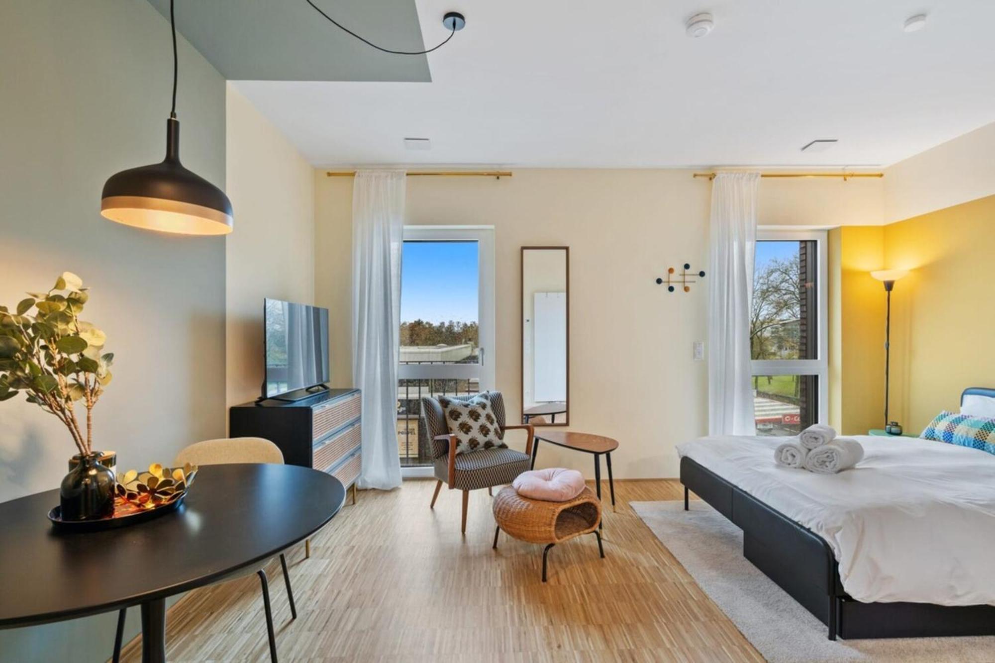 New Design Studio In Hollerich Люксембург Экстерьер фото